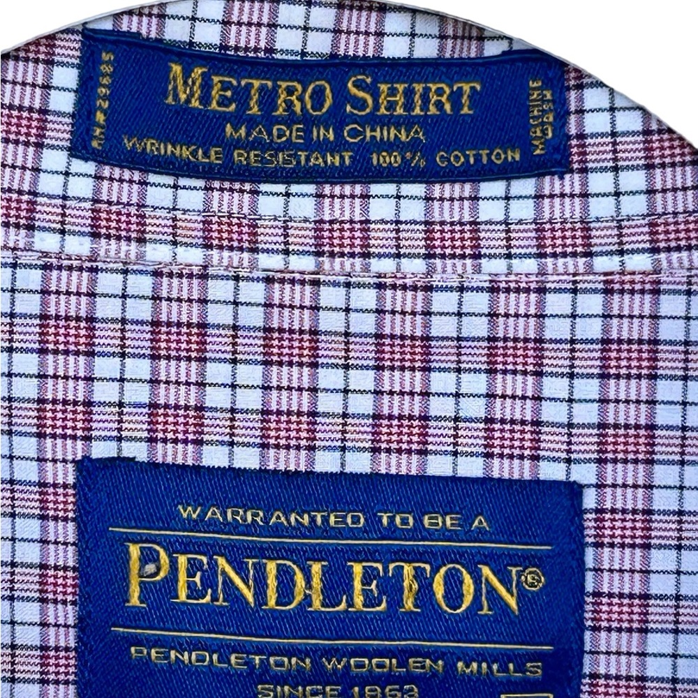 Pendleton Metro Long Sleeves Button Down Shirt Si… - image 5